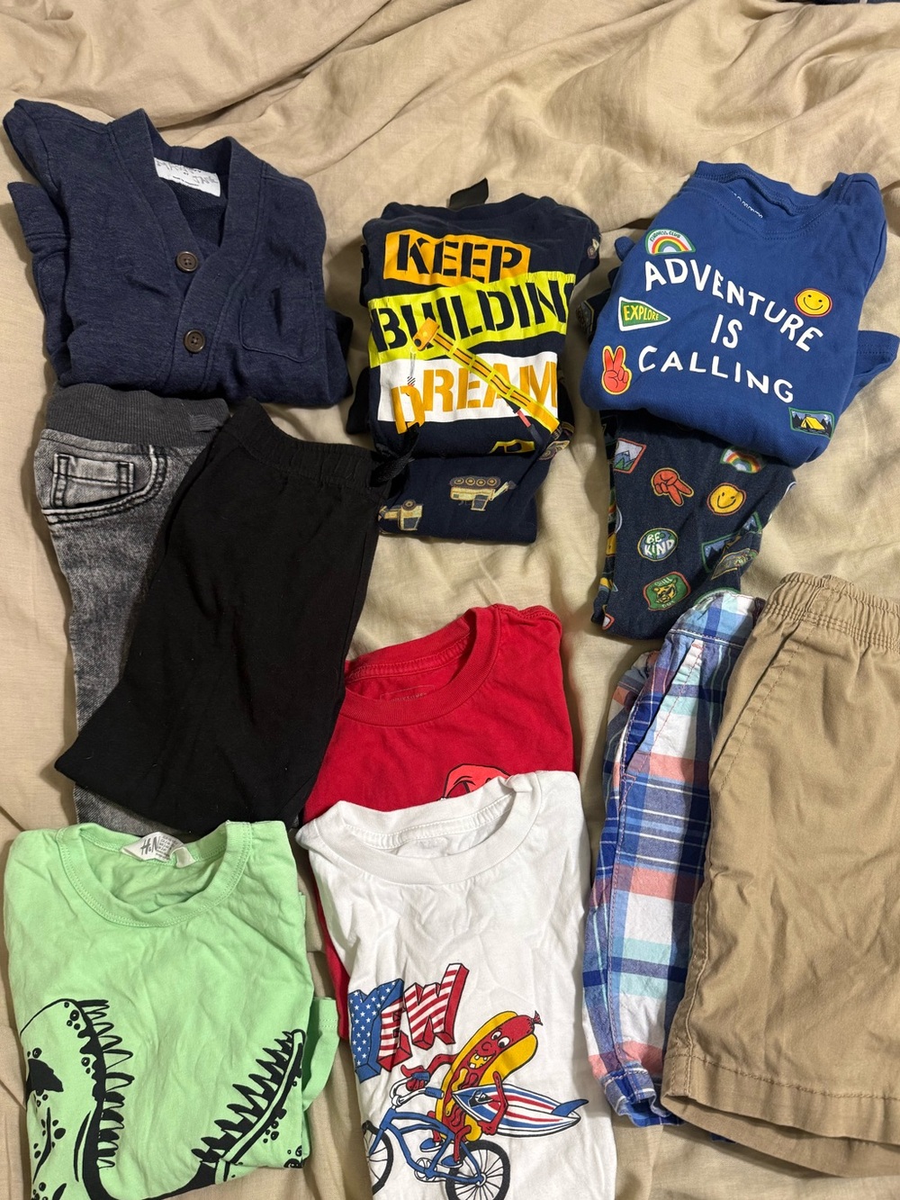 Boys bundle of clothes. Size 4 (green long sleeve is a 3/4).